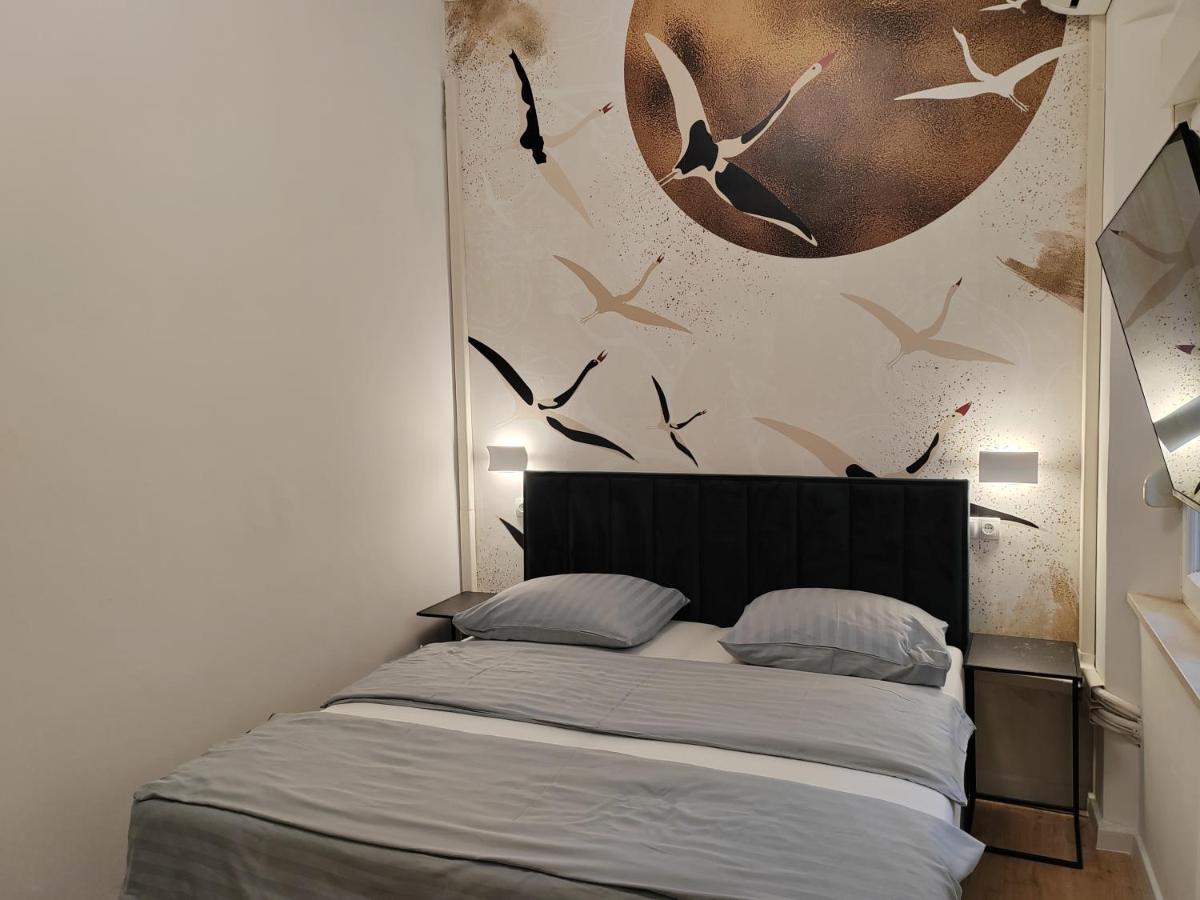 Town Square Apartment Zara Esterno foto